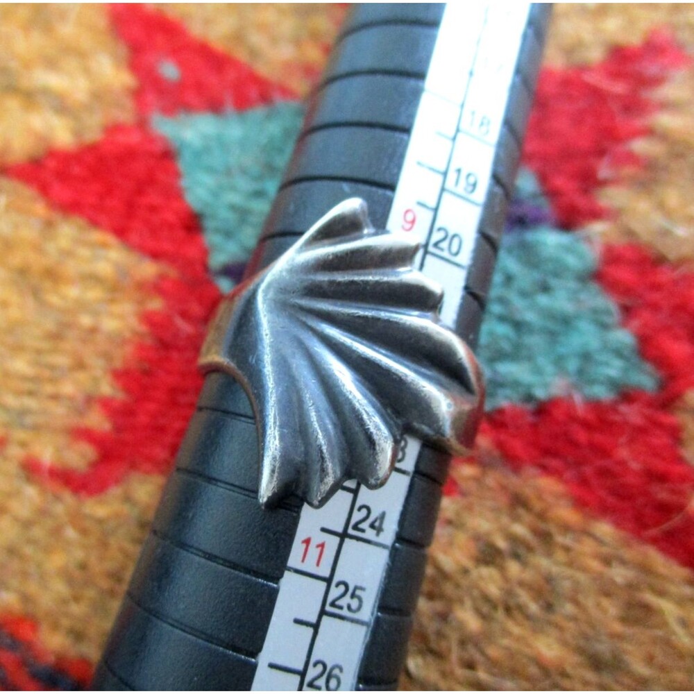 Vintage .925 Sterling silver Mexico Fan Leaf Ring Size 10